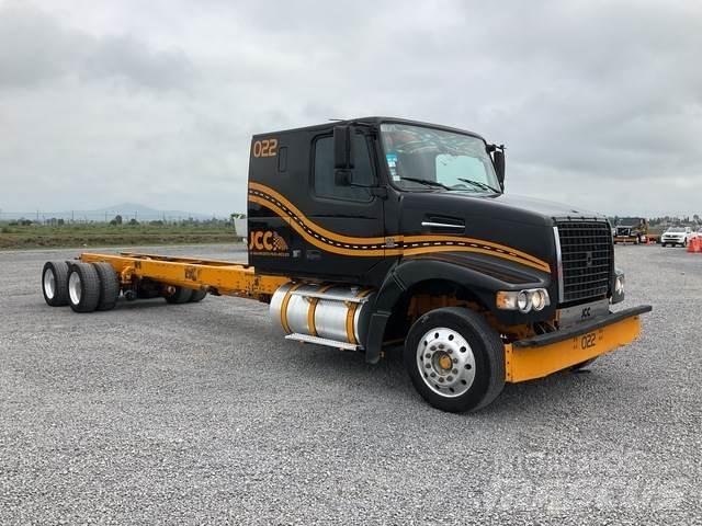 Volvo VHD64F Kabiny a interiér