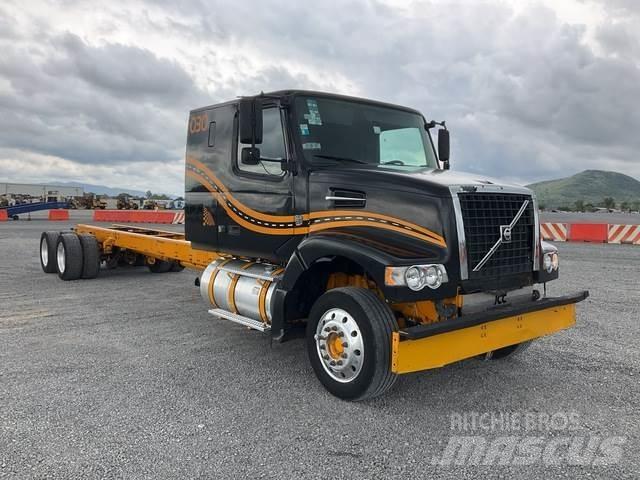 Volvo VHD64F Kabiny a interiér