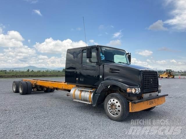 Volvo VHD64F Kabiny a interiér