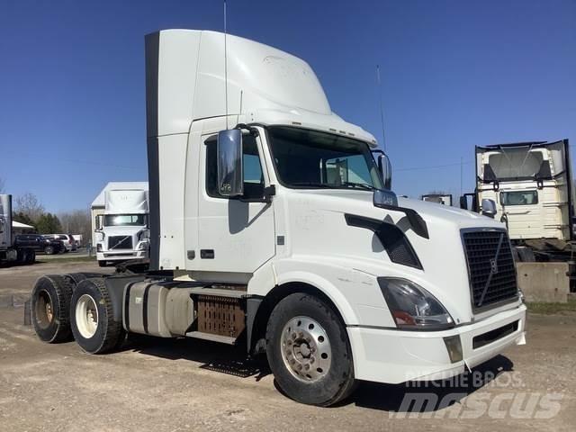 Volvo VNL Tahače
