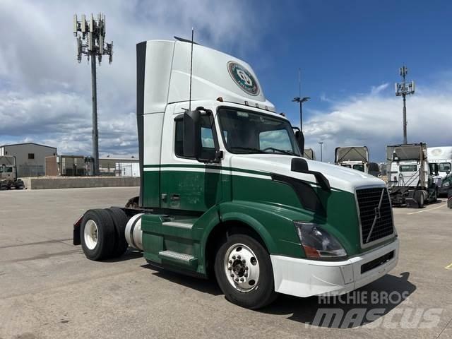 Volvo VNL Tahače