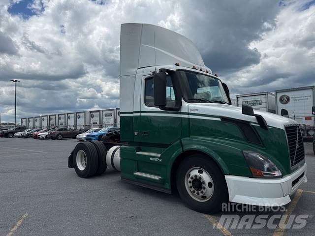 Volvo VNL Tahače