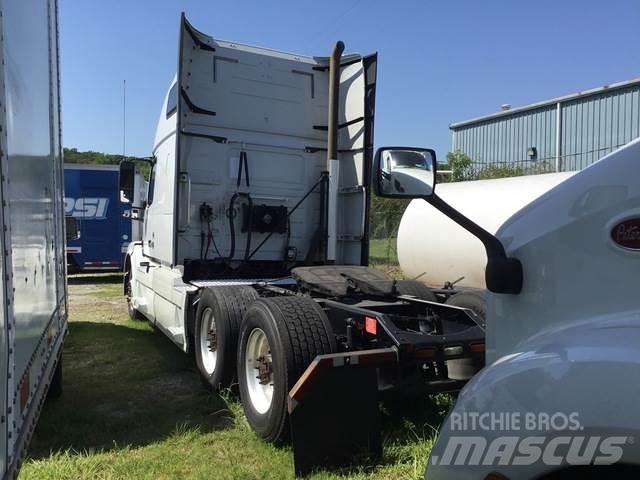 Volvo VNL Tahače