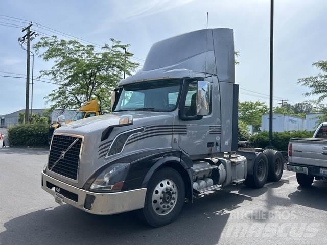 Volvo VNL Tahače