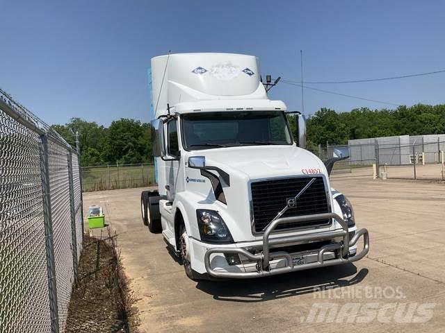 Volvo VNL Tahače