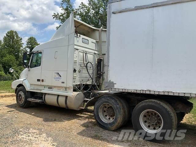 Volvo VNL Tahače