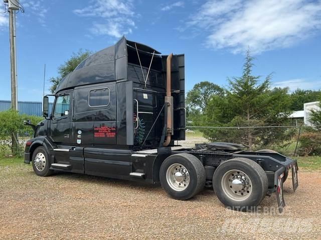 Volvo VNL Tahače
