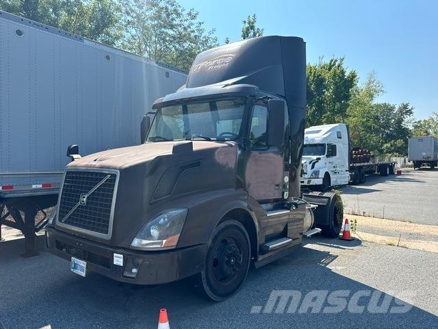 Volvo VNL Tahače