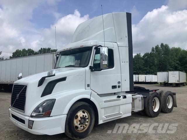 Volvo VNL Tahače