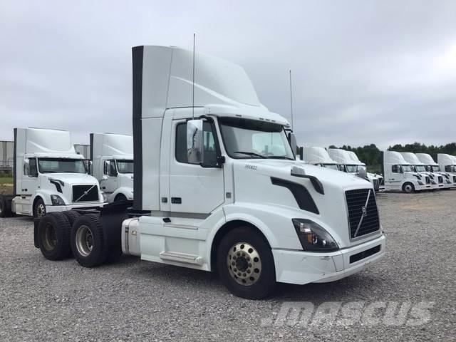 Volvo VNL Tahače