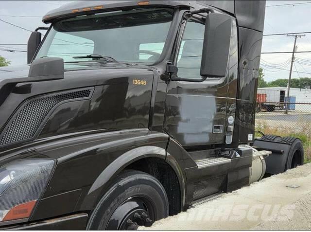 Volvo VNL Tahače