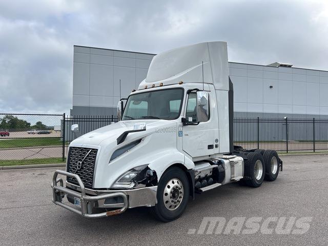 Volvo VNL 300 Tahače