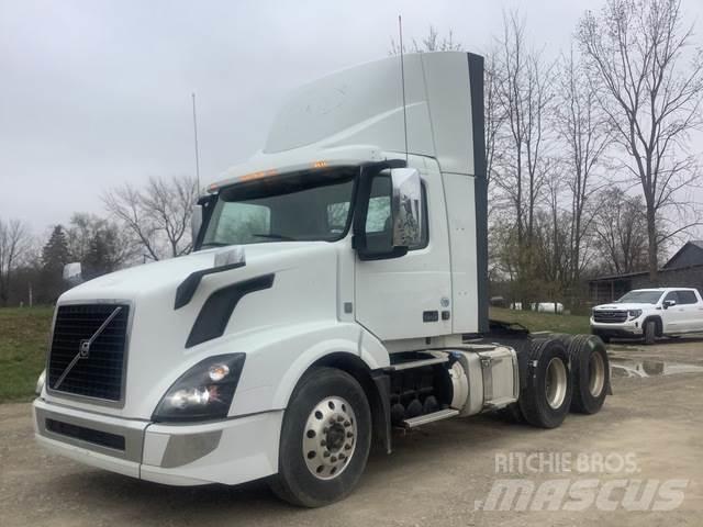 Volvo VNL300 Tahače