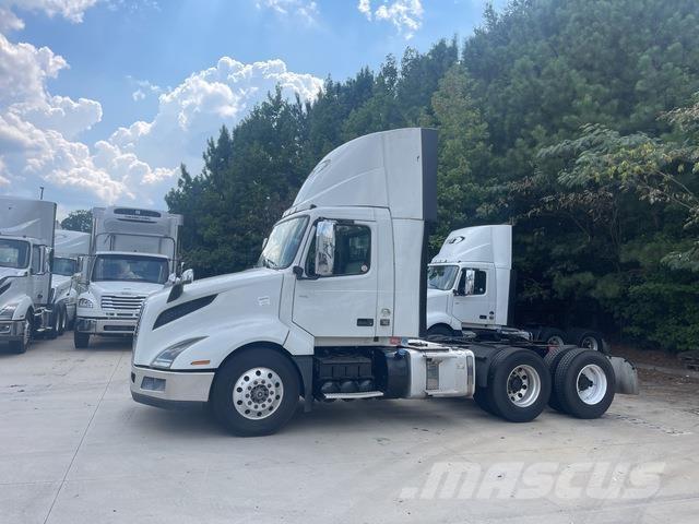 Volvo VNL300 Tahače