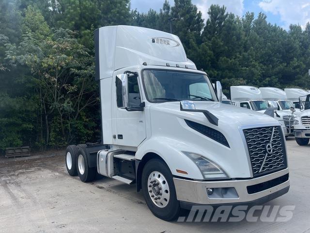 Volvo VNL300 Tahače