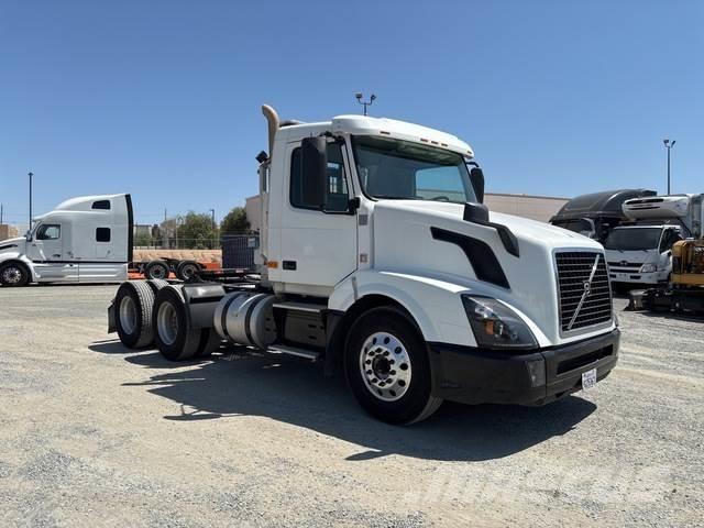 Volvo VNL300 Tahače