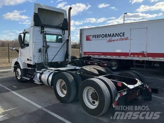 Volvo VNM Tahače