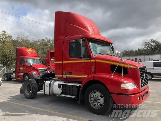Volvo VNM Tahače