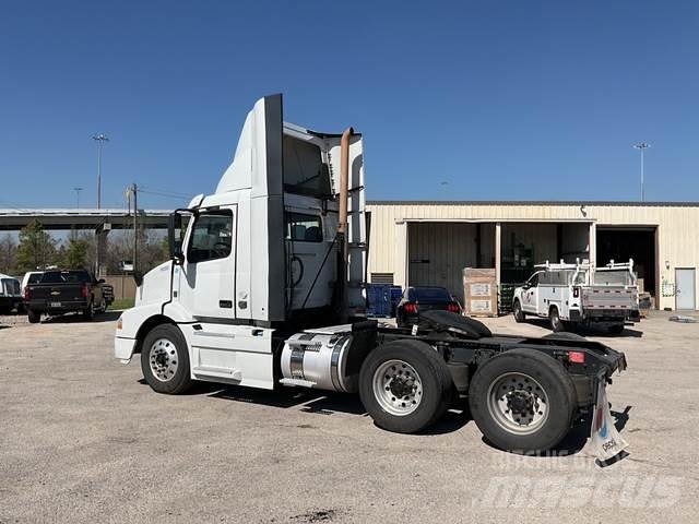 Volvo VNM Tahače