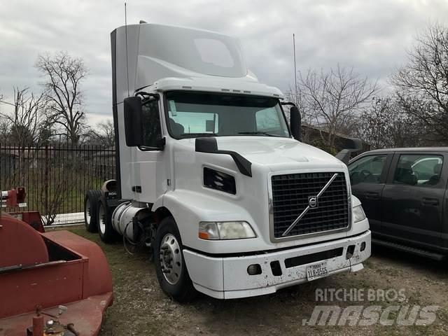 Volvo VNM Tahače