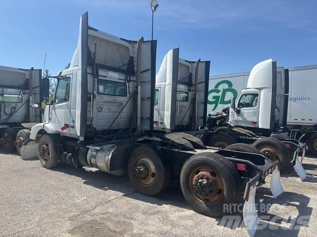 Volvo VNM Tahače
