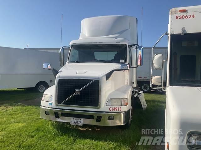 Volvo VNM Tahače