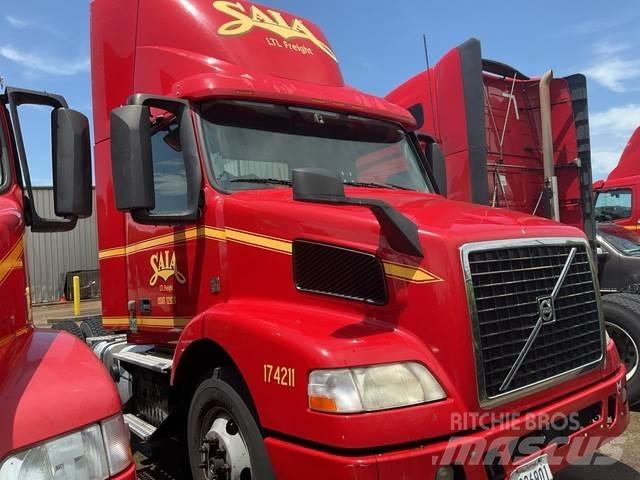 Volvo VNM Tahače