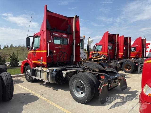 Volvo VNM Tahače