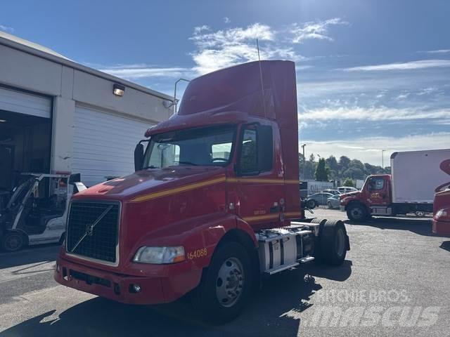 Volvo VNM Tahače
