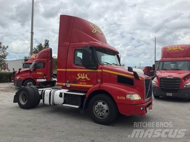 Volvo VNM Tahače