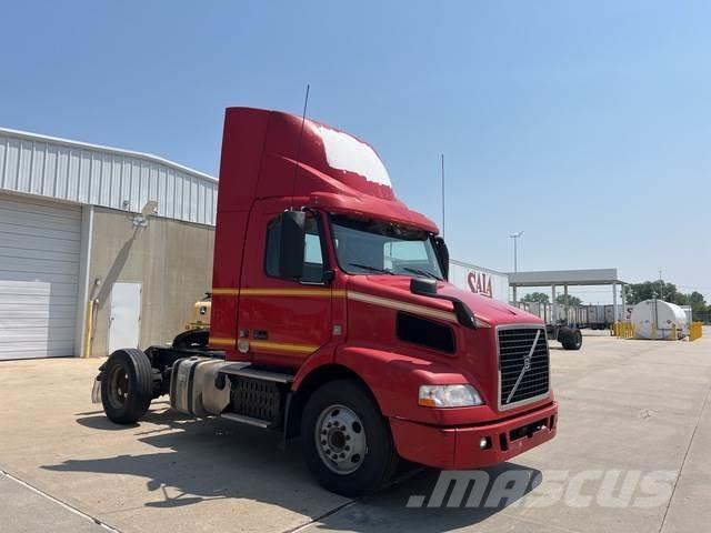 Volvo VNM Tahače