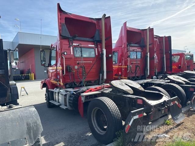 Volvo VNM42T Tahače