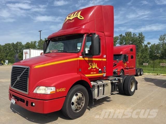 Volvo VNM42T Tahače