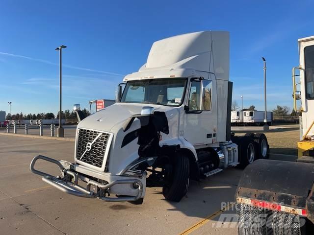 Volvo VNR Tahače