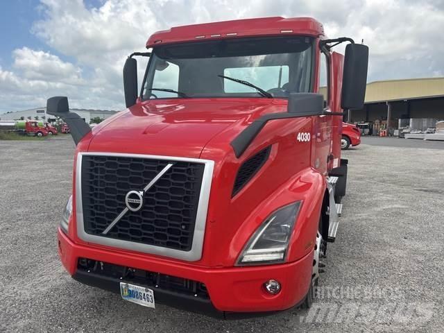 Volvo VNR Tahače