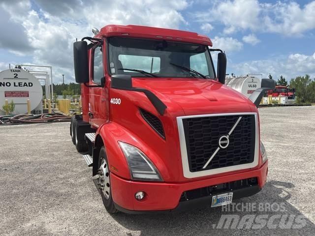 Volvo VNR Tahače