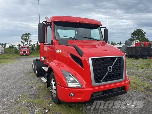 Volvo VNR Tahače