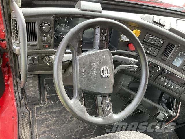 Volvo VNR Tahače