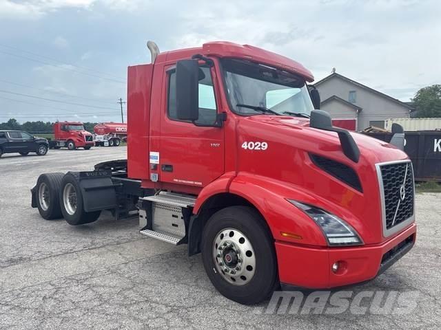 Volvo VNR Tahače