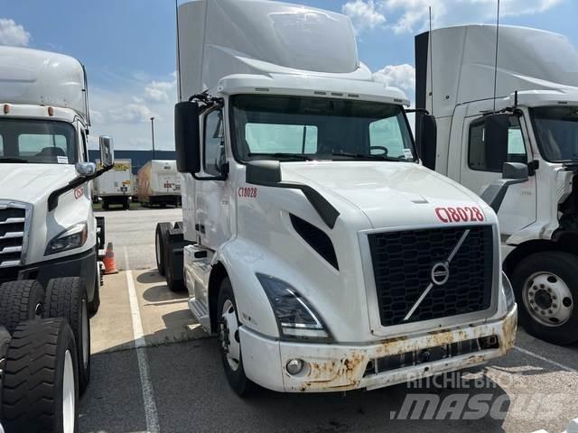 Volvo VNR Tahače