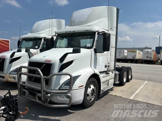 Volvo VNR Tahače