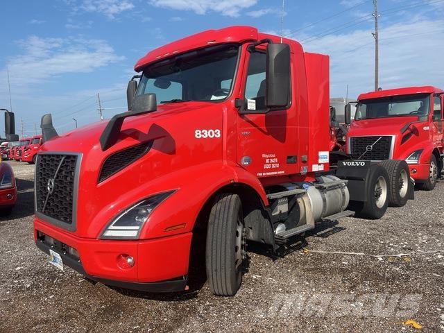 Volvo VNR Tahače