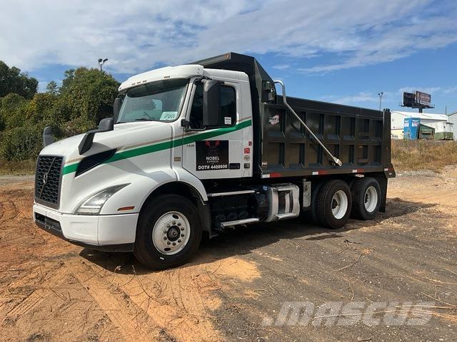 Volvo VNR Sklápěče