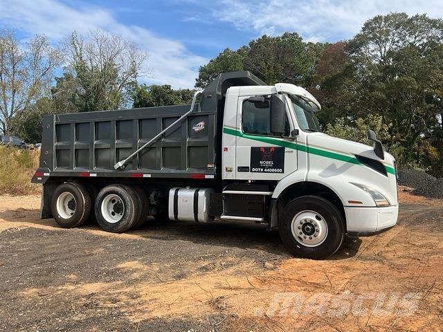 Volvo VNR Sklápěče