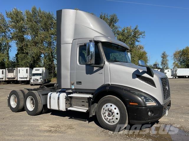 Volvo VNR 300 Tahače