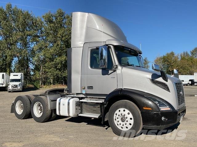 Volvo VNR 300 Tahače