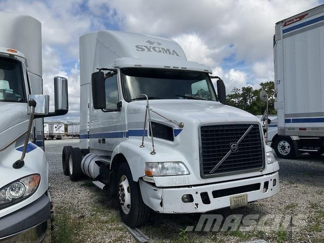 Volvo VNR64T Tahače