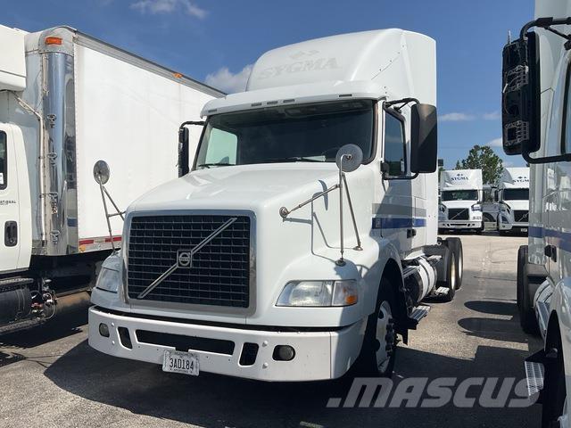 Volvo VNR64T Tahače