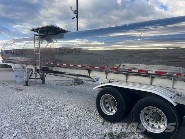 Walker  Cisternové přívěsy