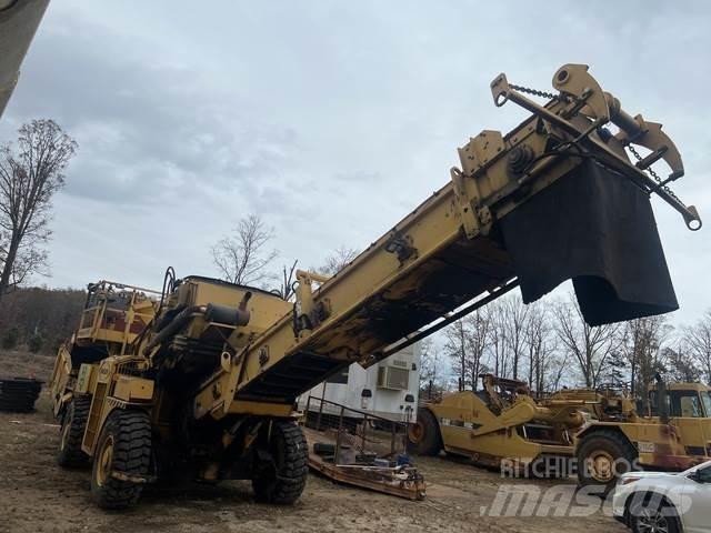 Weiler E1250A Stroje pro přepravu materiálů